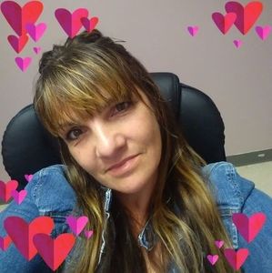 Meet your Posher, Brenda